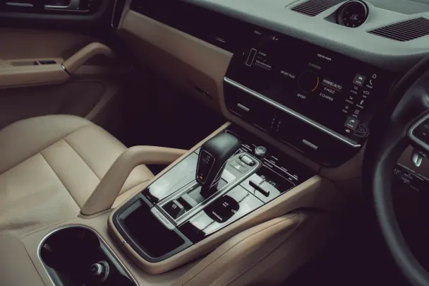 Casino Pokerdom Android/iOS rakendus